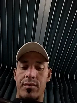 Snapshot of JuanD_vero chatting on October 7, 2025, 5:08 am JuanD vero online show from October 7, 2025, 5:08 am