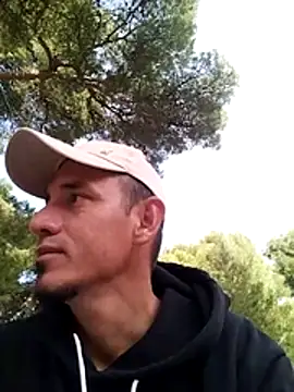 Snapshot of JuanD_vero chatting on November 16, 2025, 8:30 am JuanD vero online show from November 16, 2025, 8:30 am