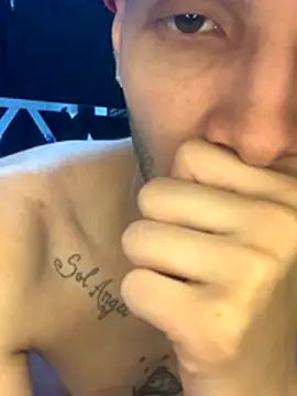 Snapshot of zoeandangel chatting on October 29, 2025, 3:38 am zoeandangel online show from October 29, 2025, 3:38 am