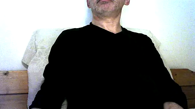 titi5466 online show from March 16, 2026, 1:59 pm