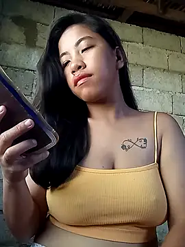 Snapshot of Yapsyxx chatting on November 28, 2025, 12:00 am Yapsyxx online show from November 28, 2025, 12:00 am