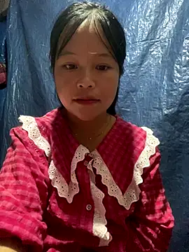 Snapshot of O_o_UwU_o_O chatting on September 9, 2025, 4:22 am O o UwU o O online show from September 9, 2025, 4:22 am