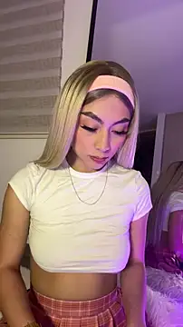 Tessa  Winslow online show from March 20, 2026, 4:57 am