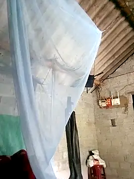 Snapshot of ngan-cute chatting on October 19, 2025, 12:57 am ngan-cute online show from October 19, 2025, 12:57 am