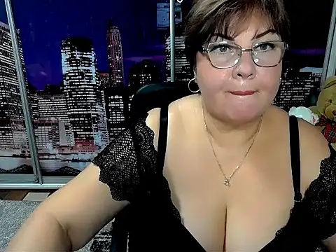 Snapshot of Bela_Lana_ chatting on October 24, 2025, 5:45 pm Bela Lana  online show from October 24, 2025, 5:45 pm