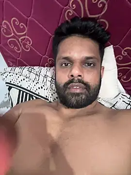 Vineeth3906 online show from June 13, 2026, 10:24 am