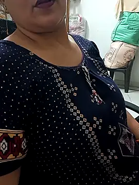Snapshot of angel_ridhi chatting on June 1, 2026, 4:28 pm angel ridhi online show from June 1, 2026, 4:28 pm