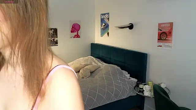 Snapshot of vixinp chatting on December 17, 2025, 10:31 am vixinp online show from December 17, 2025, 10:31 am