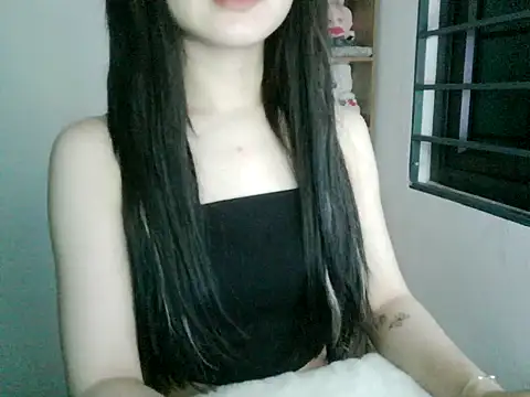 Annabelle-e online show from October 13, 2025, 5:58 pm