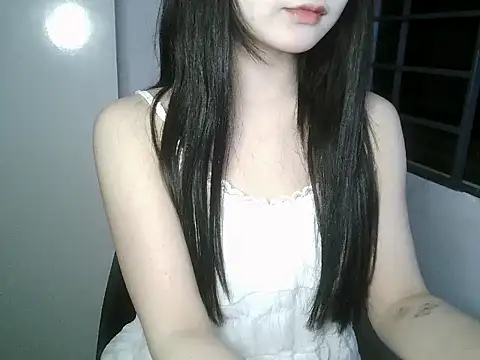 Annabelle-e online show from November 21, 2025, 4:17 pm