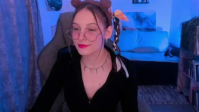 JenniferKiim online show from November 25, 2025, 11:21 am