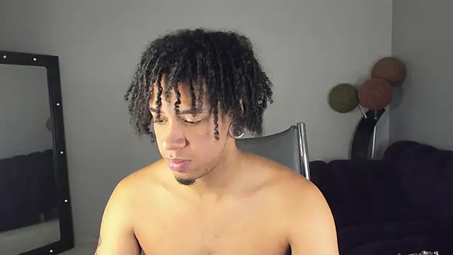 Snapshot of Biker_Seb chatting on December 16, 2025, 5:06 pm Biker Seb online show from December 16, 2025, 5:06 pm