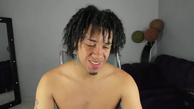 Snapshot of Biker_Seb chatting on December 17, 2025, 5:07 pm Biker Seb online show from December 17, 2025, 5:07 pm