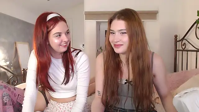 Snapshot of CruelKittty chatting on March 22, 2026, 9:27 pm CruelKittty online show from March 22, 2026, 9:27 pm