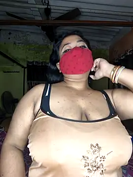 Smile-quien online show from December 4, 2025, 6:56 am