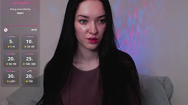 Snapshot of Veliora chatting on October 1, 2025, 3:16 pm Veliora online show from October 1, 2025, 3:16 pm