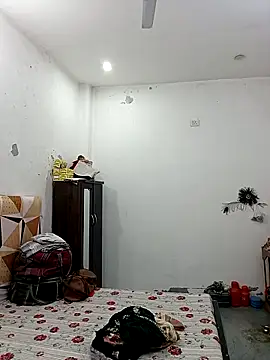 Snapshot of Rakhi_sawant143 chatting on November 8, 2025, 3:32 am Rakhi sawant143 online show from November 8, 2025, 3:32 am