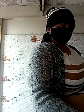 Rakhi sawant143 online show from February 5, 2026, 3:02 am