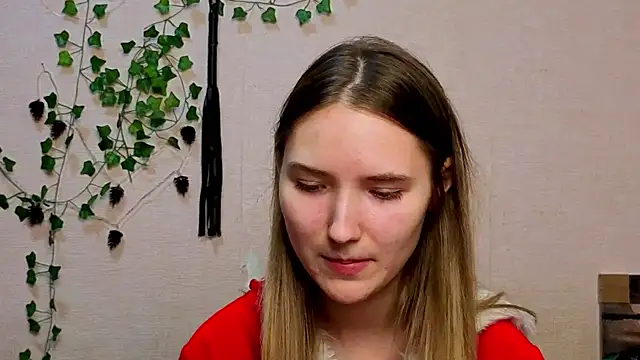 Snapshot of _kikiclark__ chatting on February 21, 2026, 8:55 pm kikiclark online show from February 21, 2026, 8:55 pm