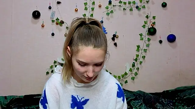 Snapshot of _kikiclark__ chatting on January 17, 2026, 5:16 pm kikiclark online show from January 17, 2026, 5:16 pm