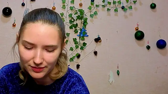 Snapshot of _kikiclark__ chatting on February 11, 2026, 8:52 pm kikiclark online show from February 11, 2026, 8:52 pm