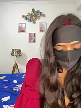 Snapshot of DesiSexyMonika chatting on May 4, 2026, 10:40 am DesiSexyMonika online show from May 4, 2026, 10:40 am