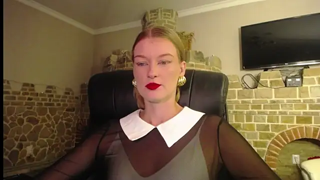 MysticVenus  online show from September 11, 2025, 7:30 am