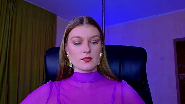 MysticVenus  online show from February 16, 2026, 3:21 pm