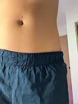 hottiee melannie online show from March 7, 2026, 1:01 am