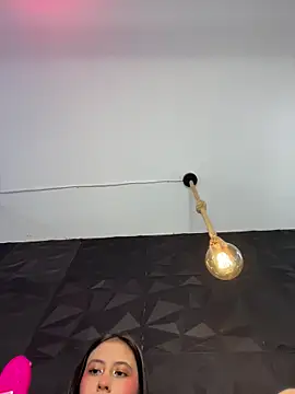 Juanita-Diaz online show from January 7, 2026, 8:36 pm