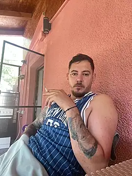 DaNNyeL016 online show from July 25, 2026, 6:54 am