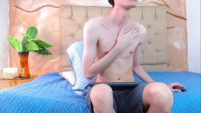 Luke Carter online show from April 23, 2026, 1:35 pm