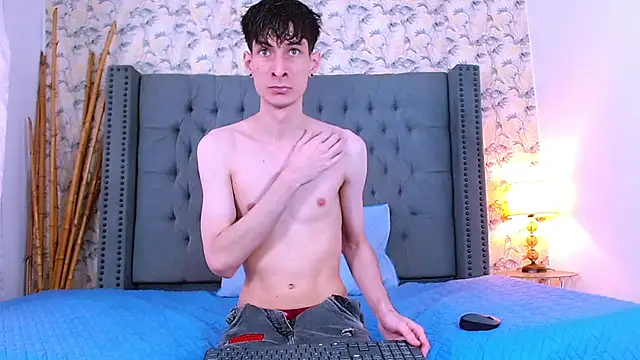 Luke Carter online show from November 14, 2025, 1:15 pm