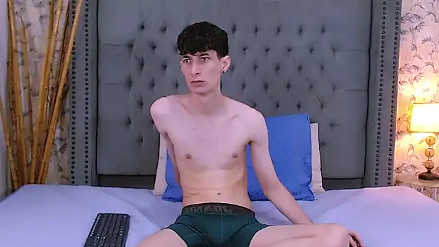 Luke Carter online show from September 18, 2025, 1:03 pm