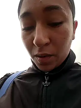 Lexiiee 1 online show from December 4, 2025, 2:38 pm