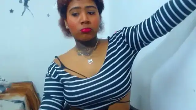 Snapshot of keniacutethh chatting on October 22, 2025, 6:35 am keniacutethh online show from October 22, 2025, 6:35 am