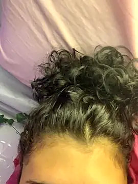 luluzinhax online show from October 19, 2025, 12:08 pm