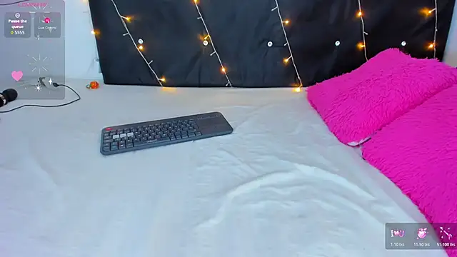 Snapshot of Danaa_moore_ chatting on November 8, 2025, 9:29 pm Danaa moore online show from November 8, 2025, 9:29 pm