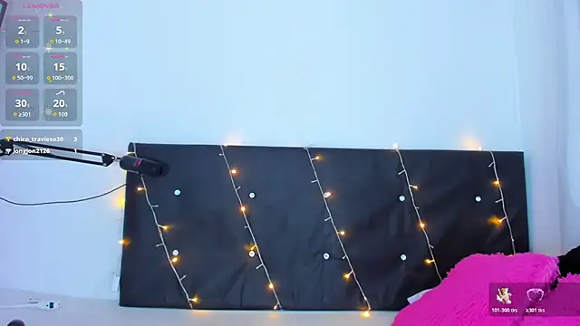 Snapshot of Danaa_moore_ chatting on November 11, 2025, 10:15 pm Danaa moore online show from November 11, 2025, 10:15 pm