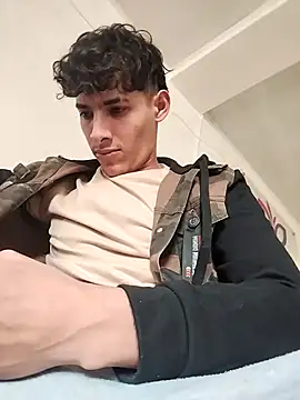 Danilo Fuentes online show from October 5, 2025, 4:09 pm