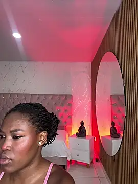 Snapshot of eliza_eup chatting on June 12, 2026, 7:22 pm eliza eup online show from June 12, 2026, 7:22 pm