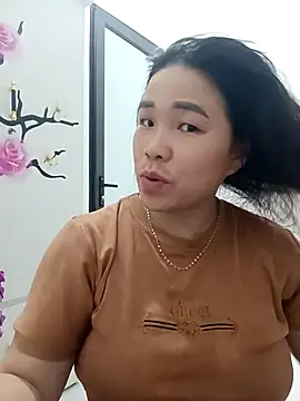 Snapshot of sumy-00 chatting on April 2, 2026, 9:10 pm sumy-00 online show from April 2, 2026, 9:10 pm