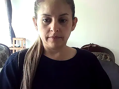 Snapshot of Valery__Rouse_ chatting on November 14, 2025, 3:05 pm Valery Rouse online show from November 14, 2025, 3:05 pm