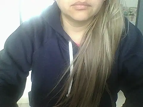 Snapshot of Valery__Rouse_ chatting on September 10, 2025, 2:49 pm Valery Rouse online show from September 10, 2025, 2:49 pm