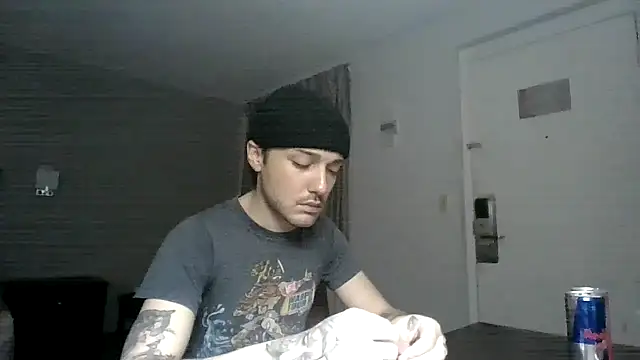 Jbenz420 online show from March 18, 2026, 7:33 am