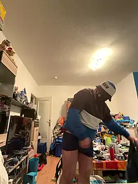 Snapshot of GeilerHSVFAN1989 chatting on January 7, 2026, 4:34 pm GeilerHSVFAN1989 online show from January 7, 2026, 4:34 pm