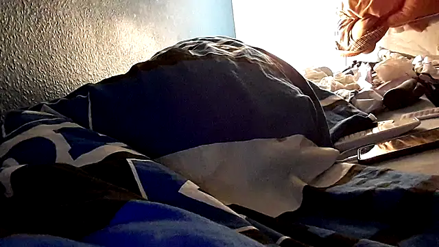 Snapshot of GeilerHSVFAN1989 chatting on December 22, 2025, 4:12 am GeilerHSVFAN1989 online show from December 22, 2025, 4:12 am