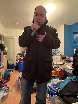 Snapshot of GeilerHSVFAN1989 chatting on February 12, 2026, 4:40 pm GeilerHSVFAN1989 online show from February 12, 2026, 4:40 pm