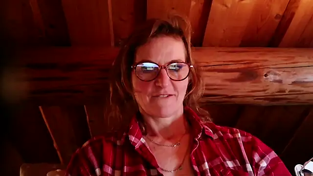 Valinella online show from April 17, 2026, 5:32 am