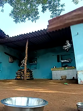 Snapshot of Hot-honi chatting on November 2, 2025, 3:22 am Hot-honi online show from November 2, 2025, 3:22 am